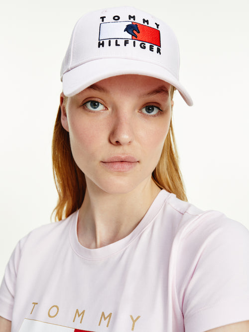 cap-light-pink