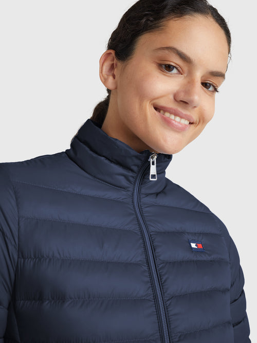 women-light-re-down-jacket-desert-sky
